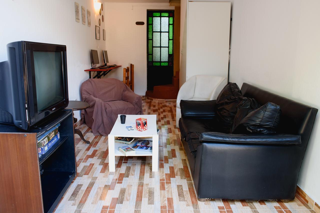 La Plata Hostel ภายนอก รูปภาพ